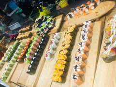 -圣罗巴甄选自助(麦凯乐店)