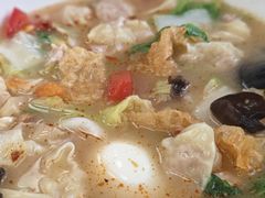 三鲜馄饨-刘长兴(逸仙桥店)