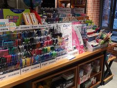 -新华书店(永安路店)