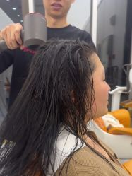 -豪斯塔美发连锁