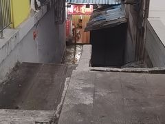 -苟味道老火锅(黄桷坪店)