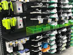 -迪卡侬(高新万达店)