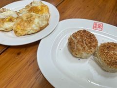 梅干菜烧饼-聚香斋(东关街店)
