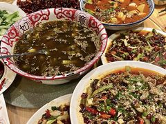 -江湖黑大兔(杨家坪店)