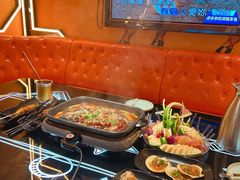 -星璨火吧KTV聚会餐厅(丰庆路店)