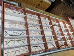-广州宝岛眼镜武汉和光眼镜市场西区店