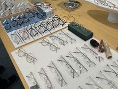 -Eziwish眼镜·蔡司授权店