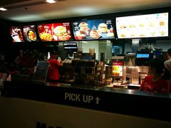 -麦当劳(水坑尾街店)