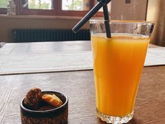 柳橙红茶-云端咖啡(山顶教堂店)