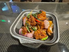-月枫江南小馆(绿地缤纷广场店)
