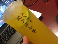 -沪上阿姨鲜果茶(凤台小市场店)