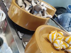 -龍歌自助小火锅(市南金茂湾店)