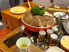 -巴国妹子毛肚火锅(蓝光悦城店)