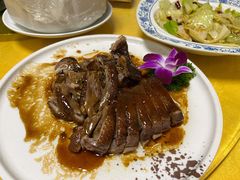 -鲤鱼塘农家山庄