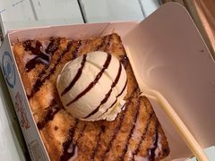 香草冰淇淋厚吐司-阿信厚吐司(曾厝垵店)