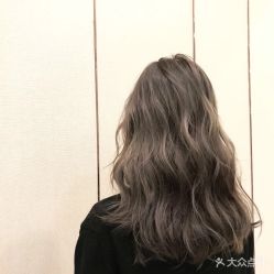 点击看大图 甜美公主卷-朗峰专业美发沙龙