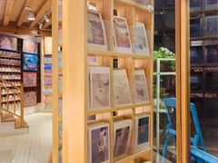-猫的天空之城概念书店(丽江古城饮玉巷店)