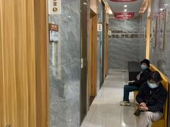 -上海仁爱医院口腔科 · 种植