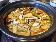 -野菌皇海景野生菌火锅(滨海大道店)