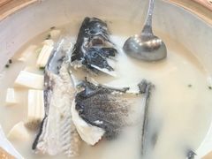 -浔味·山屿湖·正宗淳牌全鱼宴老字号