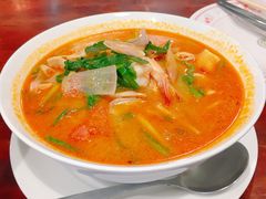 -Dang restaurant (patong phuket)