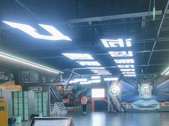 -极限PLAY运动娱乐新世界·团建派对潮玩休闲馆·室内蹦极高空游乐园
