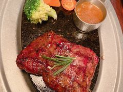 澳洲安格斯草饲西冷牛排200g-食间牛排(重庆路万达店)