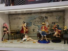 -泡泡玛特POPMART(蓝色港湾店)