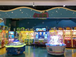-探奇乐园蹦床公园(日月广场店)