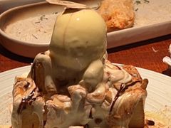 焦糖坚果吐司金字塔-卡朋厨房(289艺术园区店)