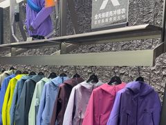 -凯乐石KAILAS(万国奥特莱斯店)