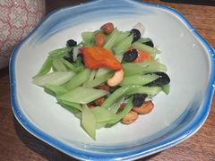 -乔街深夜食堂·小龙虾·高压锅生蚝(杭州总店)