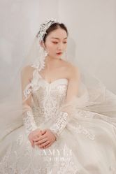 -艾米丽婚纱礼服