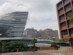 -香港理工大学