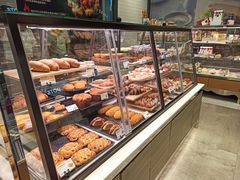 面包甜点陈列柜-巴黎贝甜(熙悦汇店)