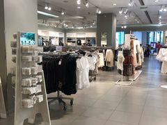 -H&M(鹏欣水游城店)