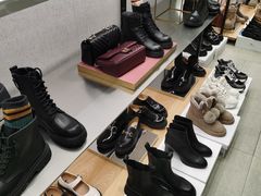 -BeLLE 百丽(凯德闵行商业中心店)