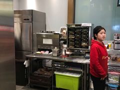 -麦当劳(郑州东高铁站店)