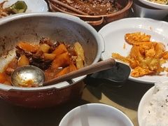 -关东小磨东北菜(上海长风大悦城店)