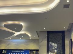 -粤港恒生口腔连锁(环球店)