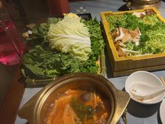 -慢丽江·云南野生菌土鸡锅(付家庄店)