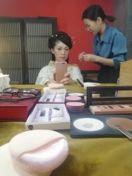 点击看大图 -盘子女人坊古装写真摄影(深圳店)