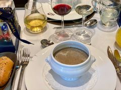 蘑菇汤配黑松露奶油-福楼法餐厅FLO