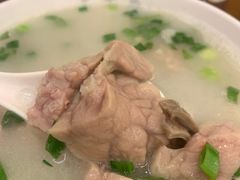 本帮肚肺汤-三两春(浦三路店)