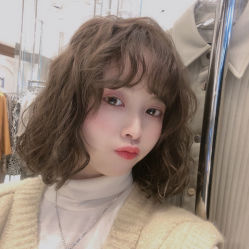 -In Style Hair Salon