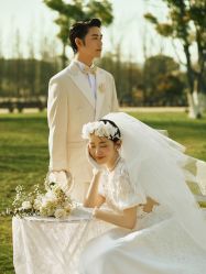 -挪娅婚纱摄影皇家会所