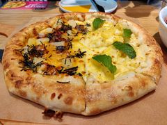爆果肉榴梿比萨-乐凯撒披萨(海岸城店)