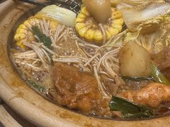 -沙胆彪炭炉牛杂煲(上海日月光广场店)