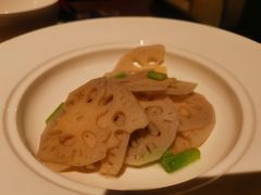 -大理实力希尔顿酒店御璽中餐厅YUXI – CHINESE RESTAURANT