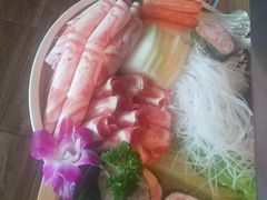 -三人行骨头王火锅(长寿店)